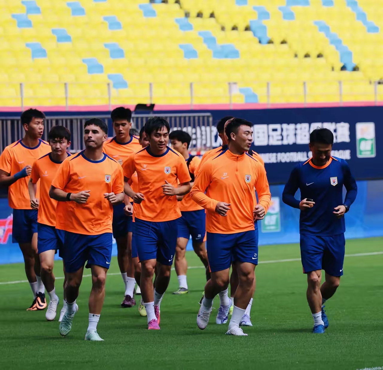 在线体育包含NBA常规赛赛程吃紧，山东泰山关键时刻止住颓势，媒体盛赞，年轻球员得到机会的词条